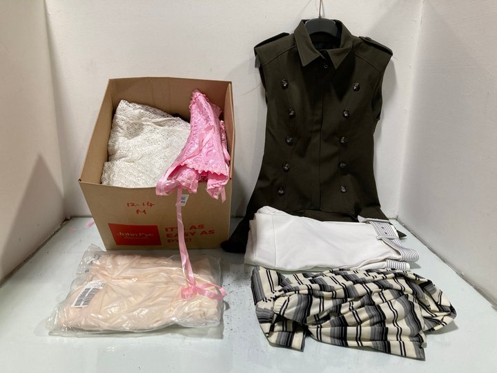 Lot 646  
            Marchington SR13 - Parcel Delivery Only 

                
QTY OF ASSORTED LADIES CLOTHING IN UK SIZES 12-14 TO INCLUDE ZARA BUTTON DETAIL F...