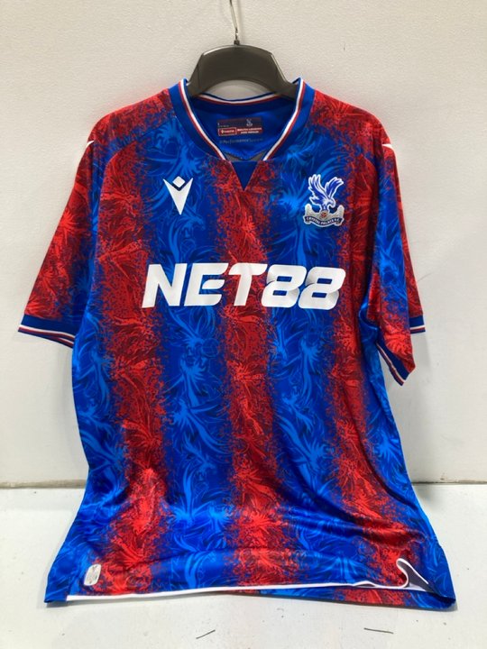 Lot 660  
            Marchington SR13 - Parcel Delivery Only 

                
SIGNED MARC GUEHI CRYSTAL PALACE HOME FOOTBALL SHIRT -UK SIZE L-COMES WITH CERTIF...