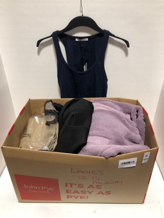 Lot 681  
            Marchington SR13 - Parcel Delivery Only 

                
QTY OF ASSORTED LADIES CLOTHING IN UK SIZES 12-14 TO INCLUDE MARKS & SPENCERS KNI...