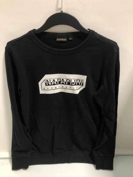 Lot 719  
            Marchington SR13 - Parcel Delivery Only 

                
NAPAPIJRI GEOGRAPHIC JUMPER IN BLACK-UK SIZE 14-ORIGINAL RRP -ORIGINAL RRP £80.00...