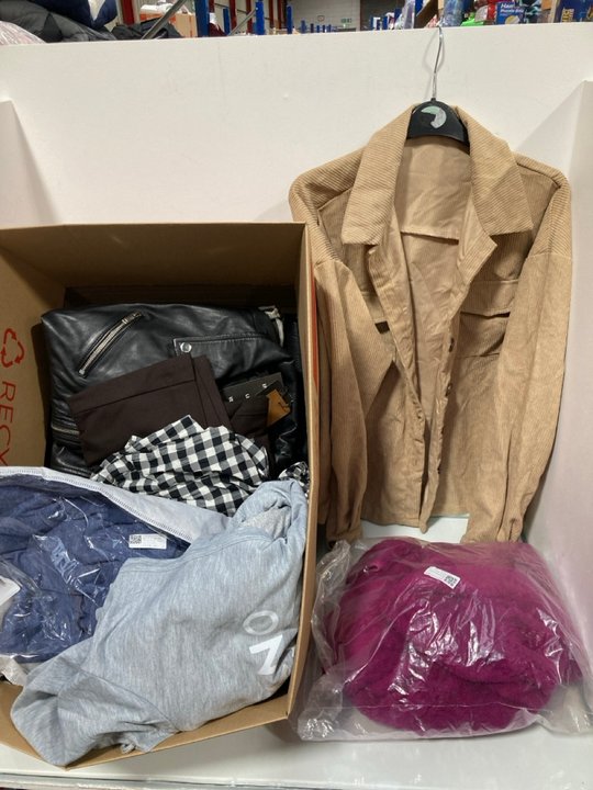 Lot 757  
            Marchington SR13 - Parcel Delivery Only 

                
QTY OF ASSORTED WOMENS CLOTHING IN VARIOUS SIZES TO INCLUDE SHEIN RIBBED JACKET I...