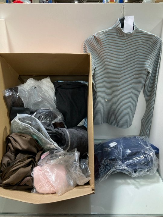 Lot 775  
            Marchington SR13 - Parcel Delivery Only 

                
QTY OF ASSORTED WOMENS CLOTHING - SIZE UK X-SMALL, 6 & 8 TO INCLUDE MICHELLE KEEG...