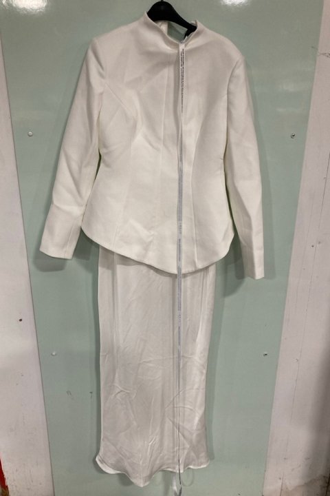 Lot 786  
            Marchington SR13 - Parcel Delivery Only 

                
CLUBL LONDON WOMENS PEPITA HIGH-NECK TAILORED MAXI DRESS WITH DROP-WAIST & SATIN ...