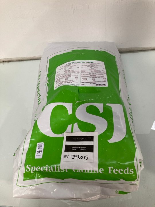 Lot 819  
            Marchington SR13 - Parcel Delivery Only 

                
15KG BAG OF CSJ SOOPER DOOPER CHAMPI DOG FOOD-BBE 07/26: LOCATION - D1