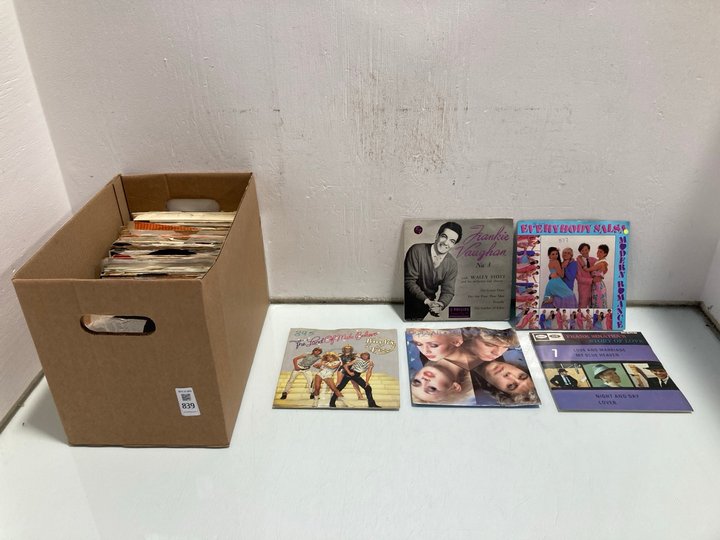 Lot 839  
            Marchington SR13 - Parcel Delivery Only 

                
A COLLECTION OF 120 VINYL 45RPM VINTAGE SINGLES FROM THE 1960S 70S AND 80S: LOCAT...
