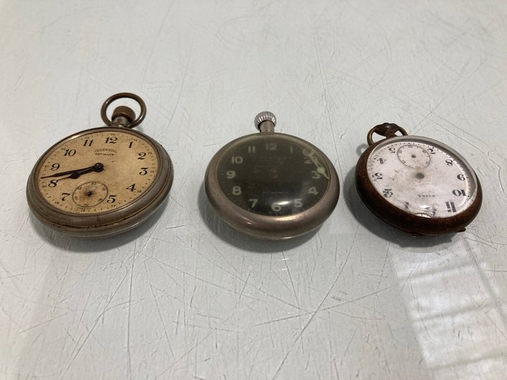 Lot 858  
            Marchington SR13 - Parcel Delivery Only 

                
3 X ANTIQUE POCKET WATCHES TO INCLUDE INGERSOLL (A/F): LOCATION - D3