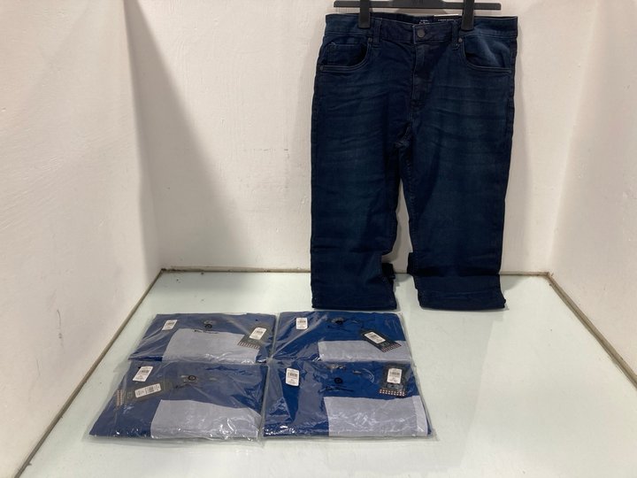 Lot 896  
            Marchington SR13 - Parcel Delivery Only 

                
4 X BEN SHERMAN MENS ROYAL BLUE CREST EMBROIDERY T-SHIRTS IN UK SIZE XXL TO INCLU...