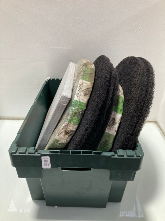 Lot 951  
            Marchington SR13 - Parcel Delivery Only 

                
QTY OF TWISTER FLOOR CLEANING MACHINE BRUSHES: LOCATION - D6