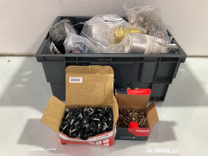 Lot 967  
            Marchington SR13 - Parcel Delivery Only 

                
QTY OF ASSORTED HARDWARE ITEMS TO INCLUDE BOX OF TIMCO CLASSIC MULTI-PURPOSE SCRE...