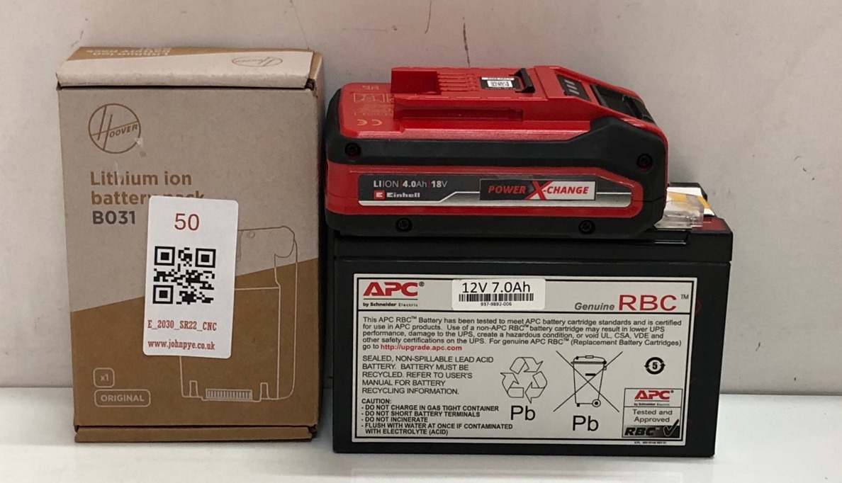 Lot 50  
            Edinburgh SR22 - Collection Only 

                
QUANTITY OF TOOLS & HOME IMPROVEMENT ITEMS TO INCLUDE HOOVER B031 VACUUM CLEANER ...