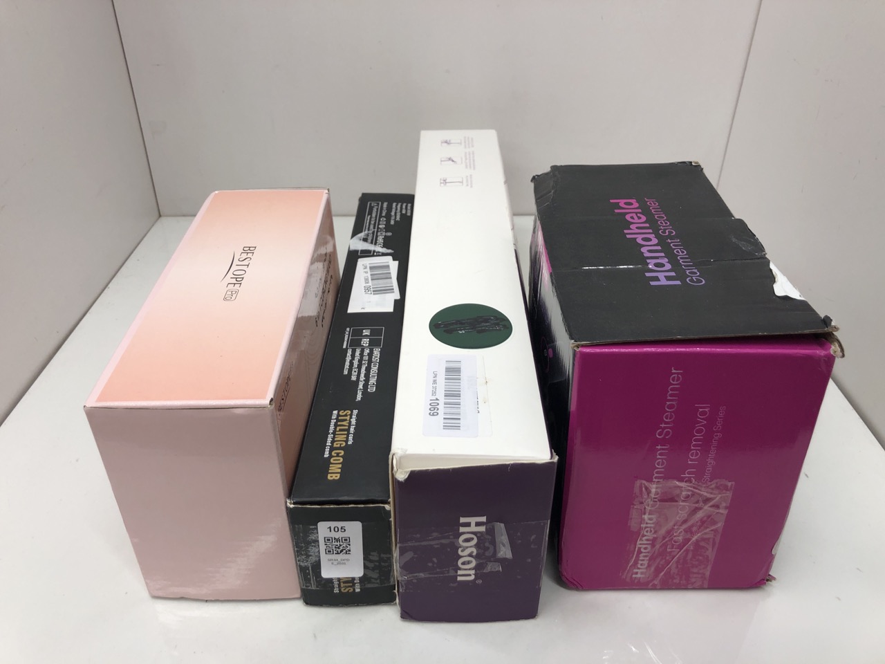 Lot 105  
            Edinburgh SR34 - Delivery Only 

                
QUANTITY OF HEALTH & BEAUTY ITEMS TO INCLUDE BESTOPE PRO HAIR CURLER 6-IN-1 CURLI...