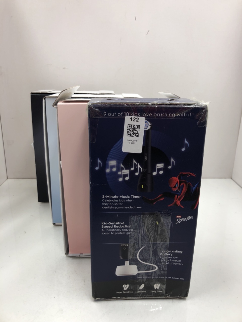 Lot 122  
            Edinburgh SR34 - Delivery Only 

                
QUANTITY OF HEALTH & BEAUTY ITEMS TO INCLUDE ORAL-B IO KIDS MARVEL SPIDERMAN ELEC...