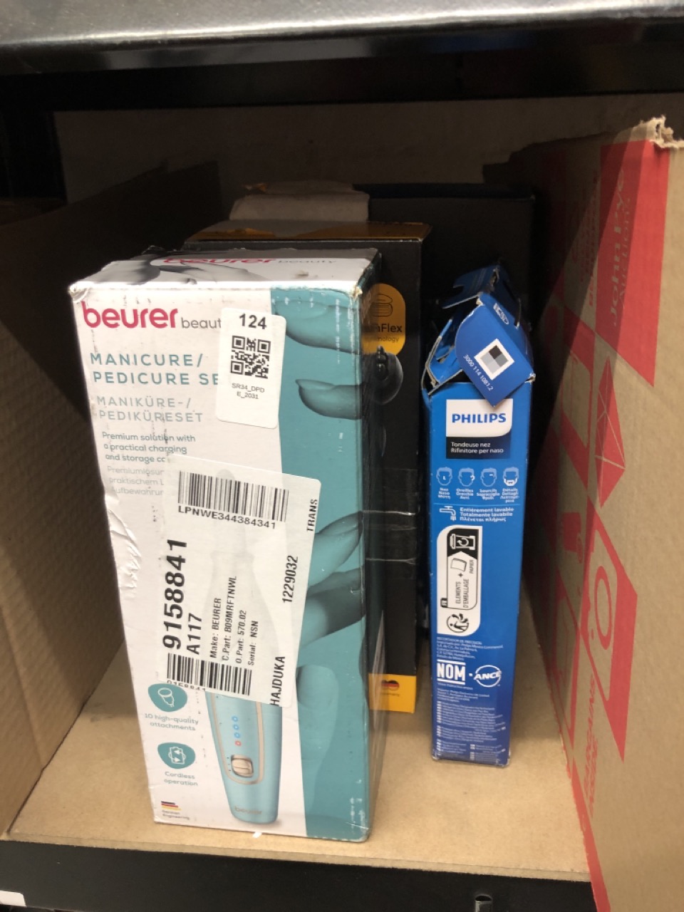 Lot 124  
            Edinburgh SR34 - Delivery Only 

                
QUANTITY OF HEALTH & BEAUTY ITEMS TO INCLUDE BEURER MP84UK RECHARGEABLE MANICURE ...