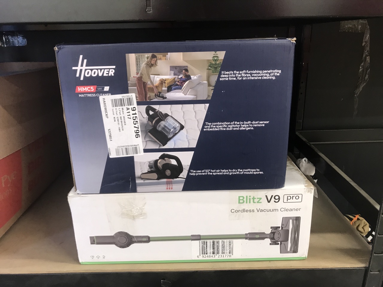 Lot 191  
            Edinburgh SR34 - Delivery Only 

                
HOOVER HMC520 MATTRESS VACUUM CLEANER WITH UV LIGHT - 4 IN 1 HANDHELD DUST MITE V...