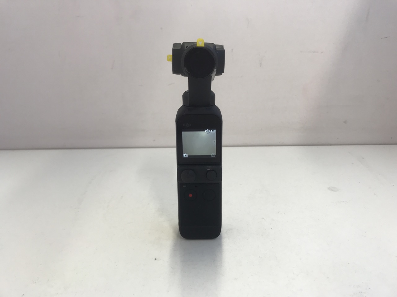 Lot 200  
            Edinburgh SR34 - Delivery Only 

                
DJI POCKET 2 ACTION CAMERA:: LOCATION - RACK A