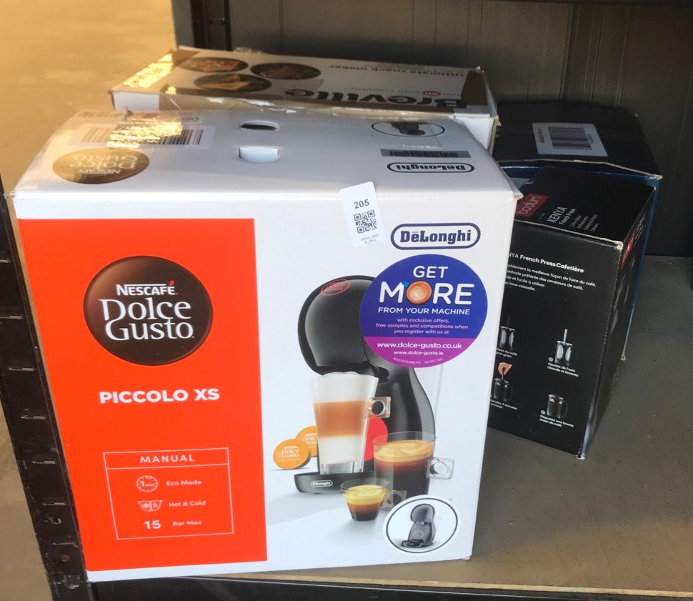Lot 205  
            Edinburgh SR34 - Delivery Only 

                
QUANTITY OF KITCHEN & APPLIANCES ITEMS TO INCLUDE DE'LONGHI NESCAFÉ DOLCE GUSTO P...