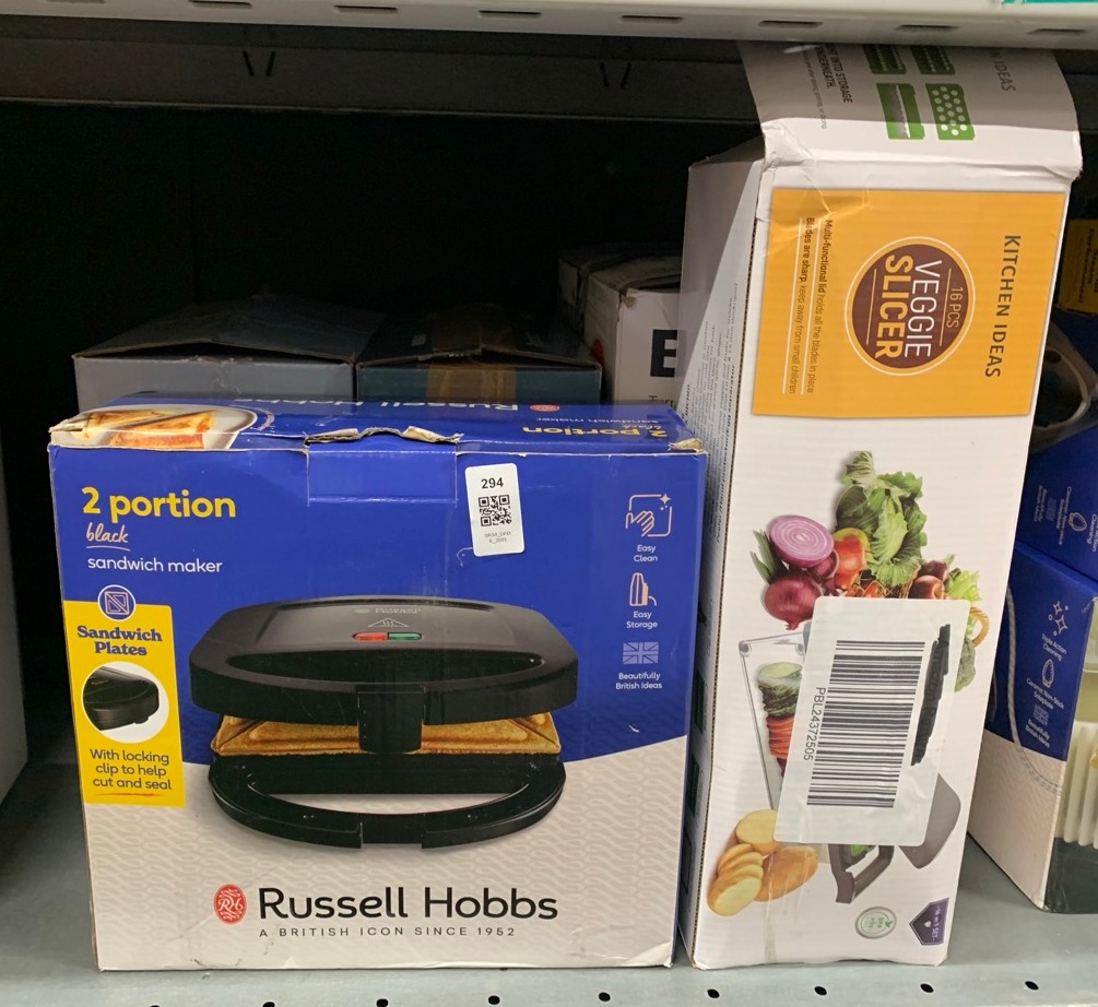 Lot 294  
            Edinburgh SR34 - Delivery Only 

                
QUANTITY OF  ITEMS TO INCLUDE RUSSELL HOBBS SANDWICH TOASTER/TOASTIE MAKER – MAKE...