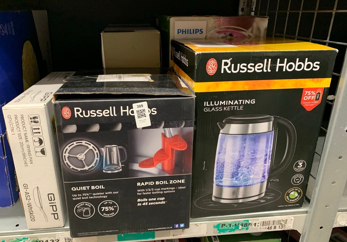 Lot 305  
            Edinburgh SR34 - Delivery Only 

                
QUANTITY OF  ITEMS TO INCLUDE RUSSELL HOBBS LUNA GREY STAINLESS STEEL 1.7L CORDLE...