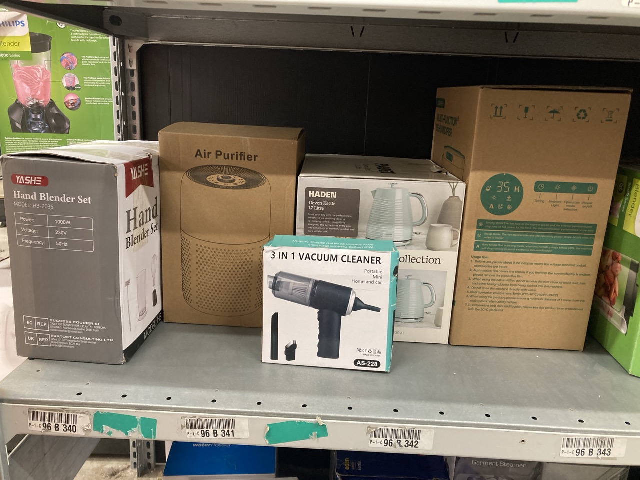 Lot 317  
            Edinburgh SR34 - Delivery Only 

                
QUANTITY OF KITCHEN & APPLIANCES ITEMS TO INCLUDE YASHE IMMERSION BLENDER, 5-IN-1...