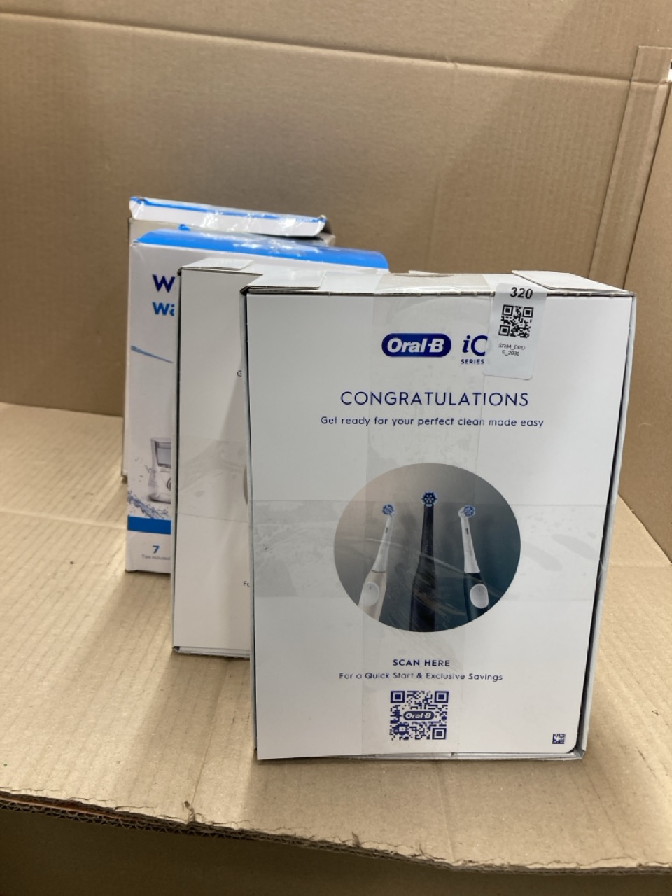 Lot 320  
            Edinburgh SR34 - Delivery Only 

                
QUANTITY OF HEALTH & BEAUTY ITEMS TO INCLUDE WATERPIK ULTRA PROFESSIONAL WATER FL...