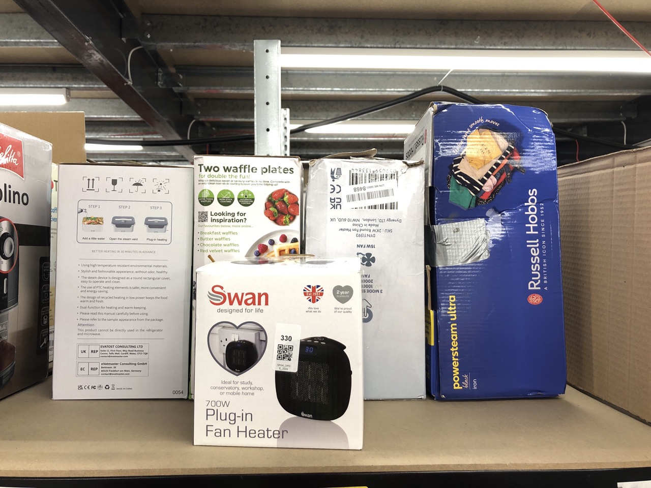 Lot 330  
            Edinburgh SR34 - Delivery Only 

                
QUANTITY OF KITCHEN & APPLIANCES ITEMS TO INCLUDE SWAN SH27010N PLUG-IN FAN HEATE...