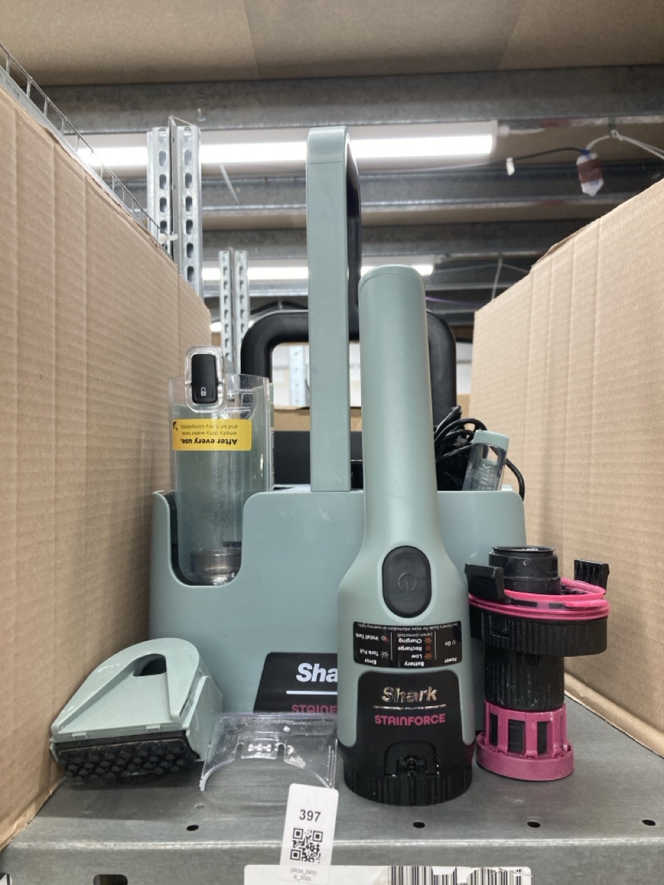 Lot 397  
            Edinburgh SR34 - Delivery Only 

                
SHARK STAINFORCE CORDLESS STAIN SPOT CLEANER : LOCATION - RACK E