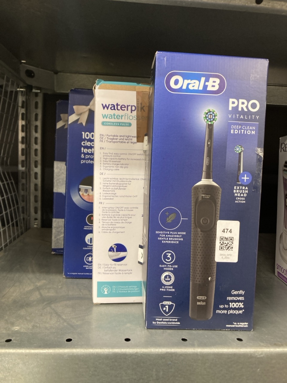 Lot 474  
            Edinburgh SR34 - Delivery Only 

                
QUANTITY OF HEALTH & BEAUTY ITEMS TO INCLUDE ORAL-B VITALITY PRO ELECTRIC TOOTHBR...