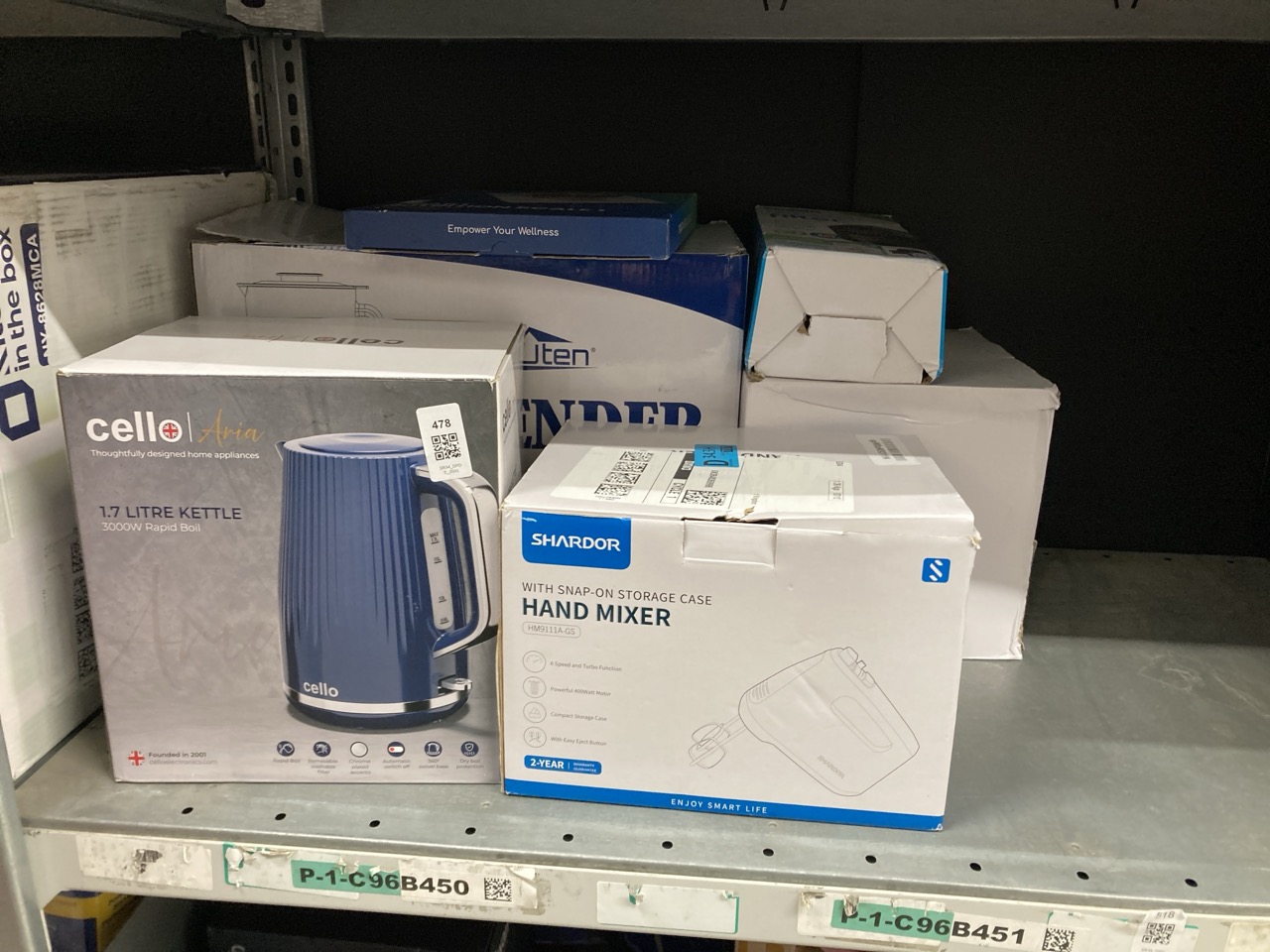 Lot 478  
            Edinburgh SR34 - Delivery Only 

                
QUANTITY OF KITCHEN & APPLIANCES ITEMS TO INCLUDE CELLO BLUE 1.7L 3000W ELECTRIC ...