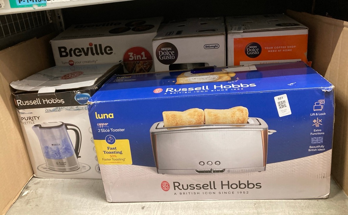 Lot 501  
            Edinburgh SR34 - Delivery Only 

                
QUANTITY OF KITCHEN & APPLIANCES ITEMS TO INCLUDE RUSSELL HOBBS LONG SLOT 2 SLICE...