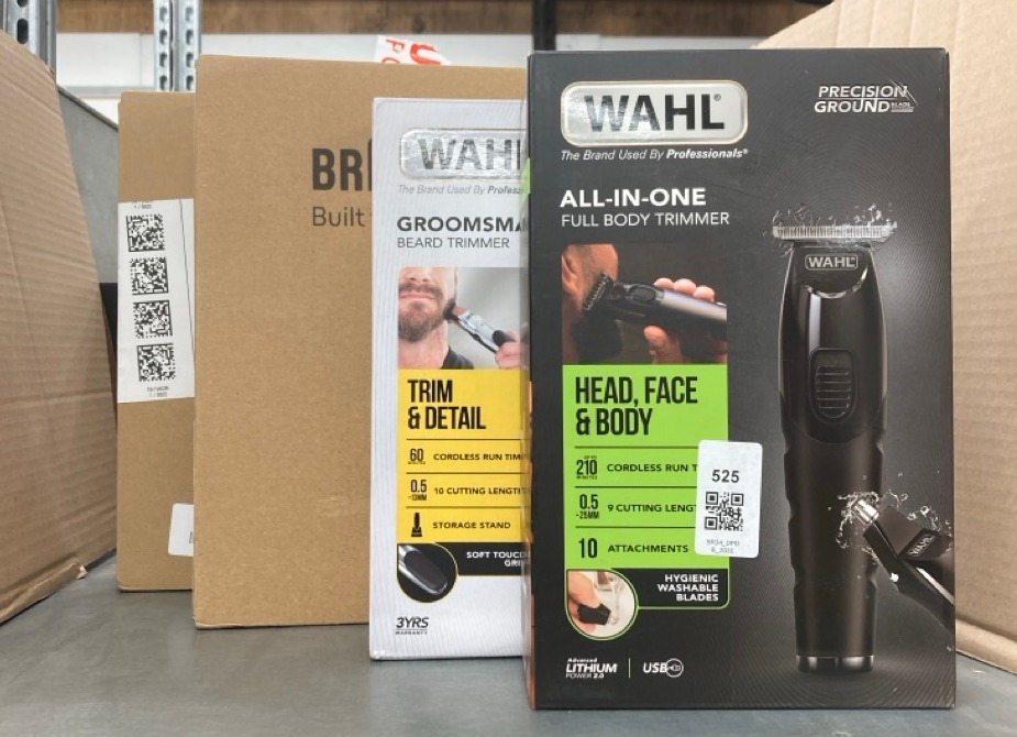 Lot 525  
            Edinburgh SR34 - Delivery Only 

                
QUANTITY OF HEALTH & BEAUTY ITEMS TO INCLUDE WAHL ALL-IN-ONE FULL BODY TRIMMER FO...