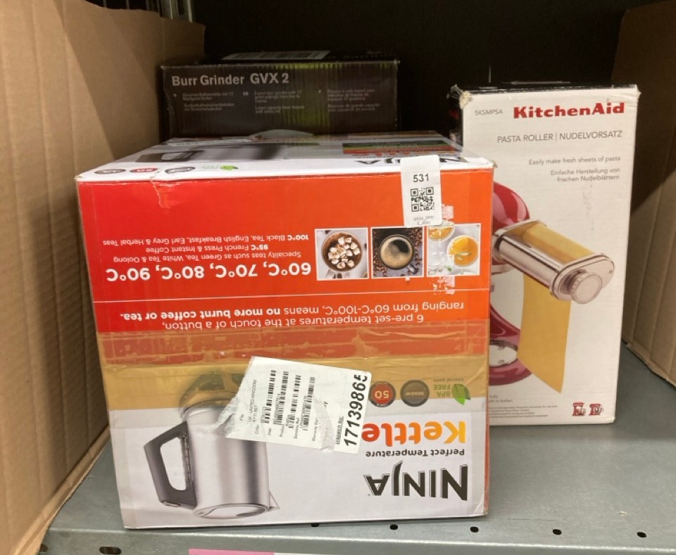 Lot 531  
            Edinburgh SR34 - Delivery Only 

                
QUANTITY OF KITCHEN & APPLIANCES ITEMS TO INCLUDE NINJA PERFECT TEMPERATURE KETTL...