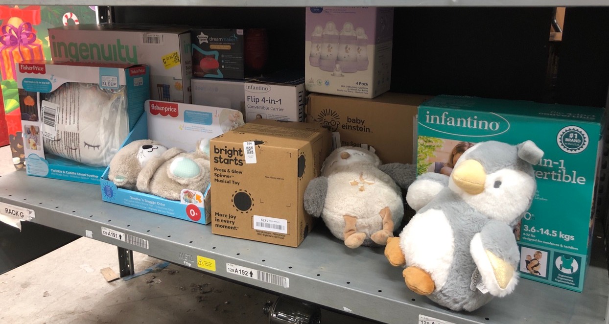 Lot 584  
            Edinburgh SR34 - Delivery Only 

                
QUANTITY OF BABY & TODDLER ITEMS TO INCLUDE FISHER-PRICE SOOTHE 'N SNUGGLE OTTER ...