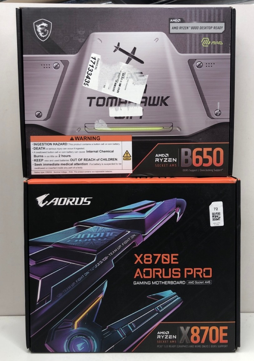 Lot 72  
            Edinburgh SR34 - Delivery Only 

                
MSI MAG B650 TOMAHAWK WIFI MOTHERBOARD, ATX - SUPPORTS AMD RYZEN 9000 SERIES PROC...