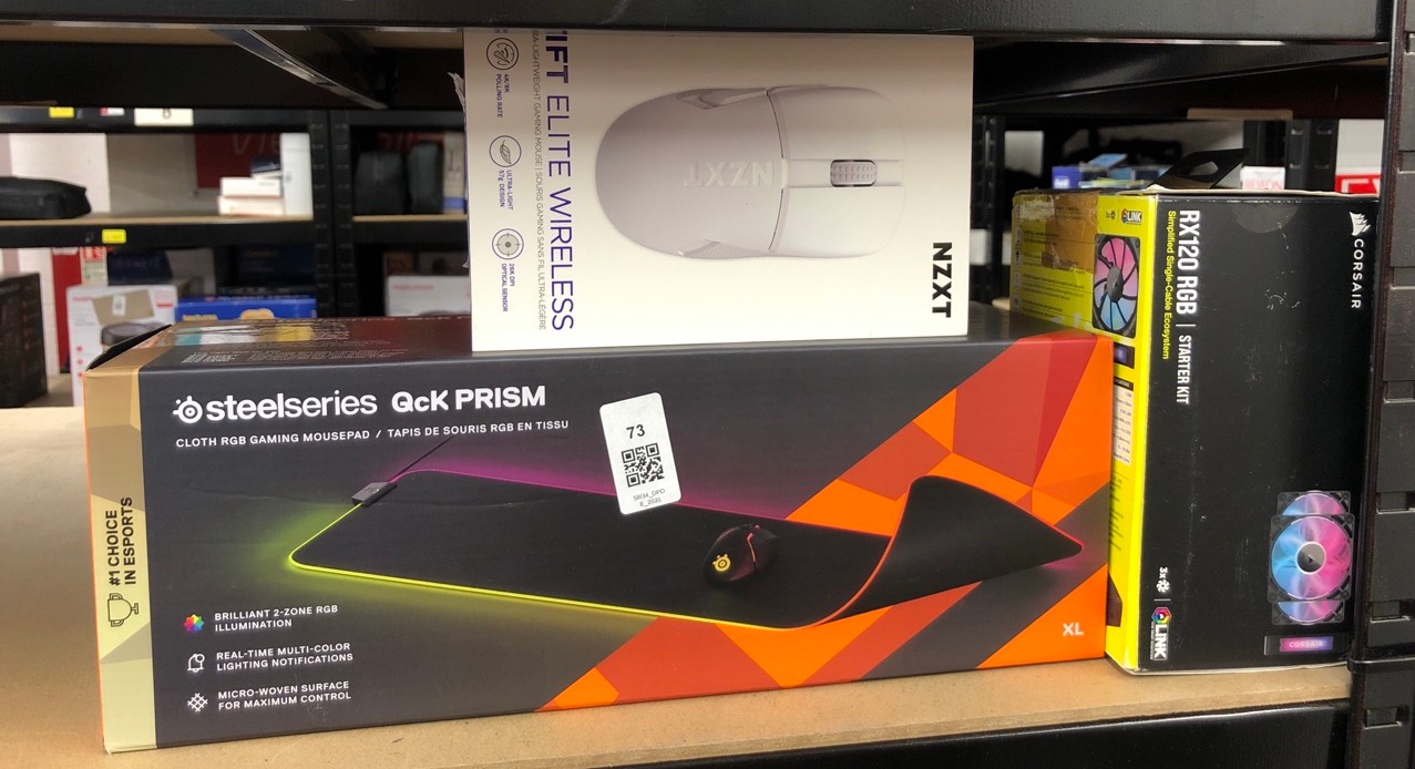Lot 73  
            Edinburgh SR34 - Delivery Only 

                
QUANTITY OF TECH & GAMING ITEMS TO INCLUDE NZXT LIFT ELITE WIRELESS GAMING MOUSE ...