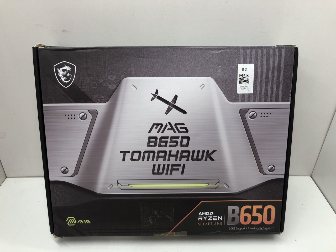 Lot 92  
            Edinburgh SR34 - Delivery Only 

                
MSI MAG B650 TOMAHAWK WIFI MOTHERBOARD, ATX - SUPPORTS AMD RYZEN 9000 SERIES PROC...