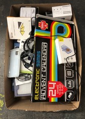 Lot 134  
            Edinburgh SR24 - Delivery Only 

                
QUANTITY OF TECH & GAMING ITEMS TO INCLUDE DURONIC HS HDMI SPLITTER BOX - LATEST ...