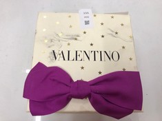 Lot 155  
            Edinburgh SR24 - Delivery Only 

                
VALENTINO DONNA BORN IN ROMA SET (EAU DE PARFUM 50ML + EAU DE PARFUM TRAVEL SIZE ...