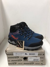 Lot 158  
            Edinburgh SR24 - Delivery Only 

                
INOV8 ROCLITE PRO G 400 GORE-TEX V2 WALKING BOOTS SIZE 8.: LOCATION - B RACK