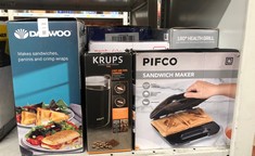 Lot 259  
            Edinburgh SR24 - Delivery Only 

                
QUANTITY OF KITCHEN & APPLIANCES ITEMS TO INCLUDE KRUPS F2034238 COFFEE MILL AND ...