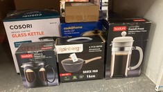 Lot 375  
            Edinburgh SR24 - Delivery Only 

                
QUANTITY OF KITCHEN & APPLIANCES TO INCLUDE BODUM KENYA FRENCH PRESS : LOCATION -...