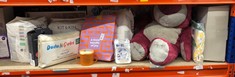 Lot 476  
            Edinburgh SR24 - Delivery Only 

                
QUANTITY OF BABY & TODDLER ITEMS TO INCLUDE BAMBINO MIO, REUSABLE POTTY TRAINING ...