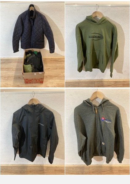 Lot 530  
            Edinburgh SR24 - Delivery Only 

                
1 X BOX OF  MEN'S CLOTHING TO INCLUDE BLUE BARBOUR JACKET UK SIZE M : LOCATION - ...