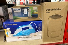 Lot 593  
            Edinburgh SR24 - Delivery Only 

                
QUANTITY OF KITCHEN & APPLIANCES ITEMS TO INCLUDE RUSSELL HOBBS LIGHT & EASY BRIG...