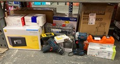 Lot 594  
            Edinburgh SR24 - Delivery Only 

                
QUANTITY OF TOOLS & HOME IMPROVEMENT ITEMS TO INCLUDE REXEL OPTIMA 40 LOW FORCE S...
