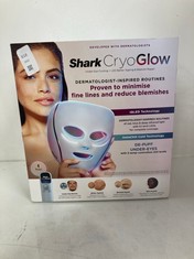 Lot 618  
            Edinburgh SR24 - Delivery Only 

                
SHARK CRYOGLOW LED FACE MASK WITH UNDER-EYE COOLING, ANTI-AGEING & BLEMISH REPAIR...