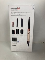 Lot 621  
            Edinburgh SR24 - Delivery Only 

                
DYSON AIRWRAP I.D. DRY.CURL.SHAPE ::: LOCATION - J RACK