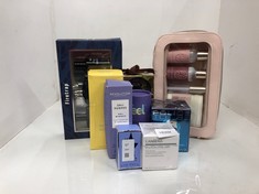 Lot 67  
            Edinburgh SR24 - Delivery Only 

                
QUANTITY OF HEALTH & BEAUTY ITEMS TO INCLUDE REVOLUTION BEAUTY LONDON SKINCARE, S...