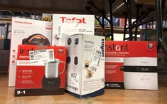 Lot 685  
            Edinburgh SR24 - Delivery Only 

                
QUANTITY OF KITCHEN & APPLIANCES ITEMS TO INCLUDE LAVAZZA A MODO MIO MILK EASY FR...