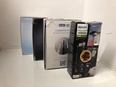 Lot 701  
            Edinburgh SR24 - Delivery Only 

                
QUANTITY OF ITEMS TO INCLUDE PHILIPS SONICARE 5300 ELECTRIC TOOTHBRUSH, SONIC TOO...