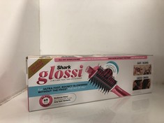 Lot 724  
            Edinburgh SR24 - Delivery Only 

                
SHARK GLOSSI 2-IN-1 HOT TOOL AND AIR GLOSSER RASPBERRY, SALON QUALITY, CERAMIC PL...